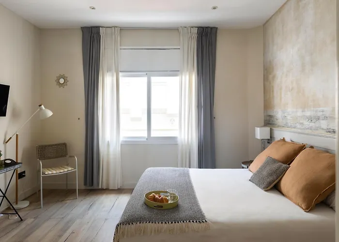 Rainbow Ξενοδοχείο *